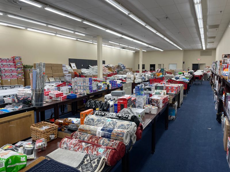 Seasonal / Pop-Up Outlet Events &ndash; Various MO Towns