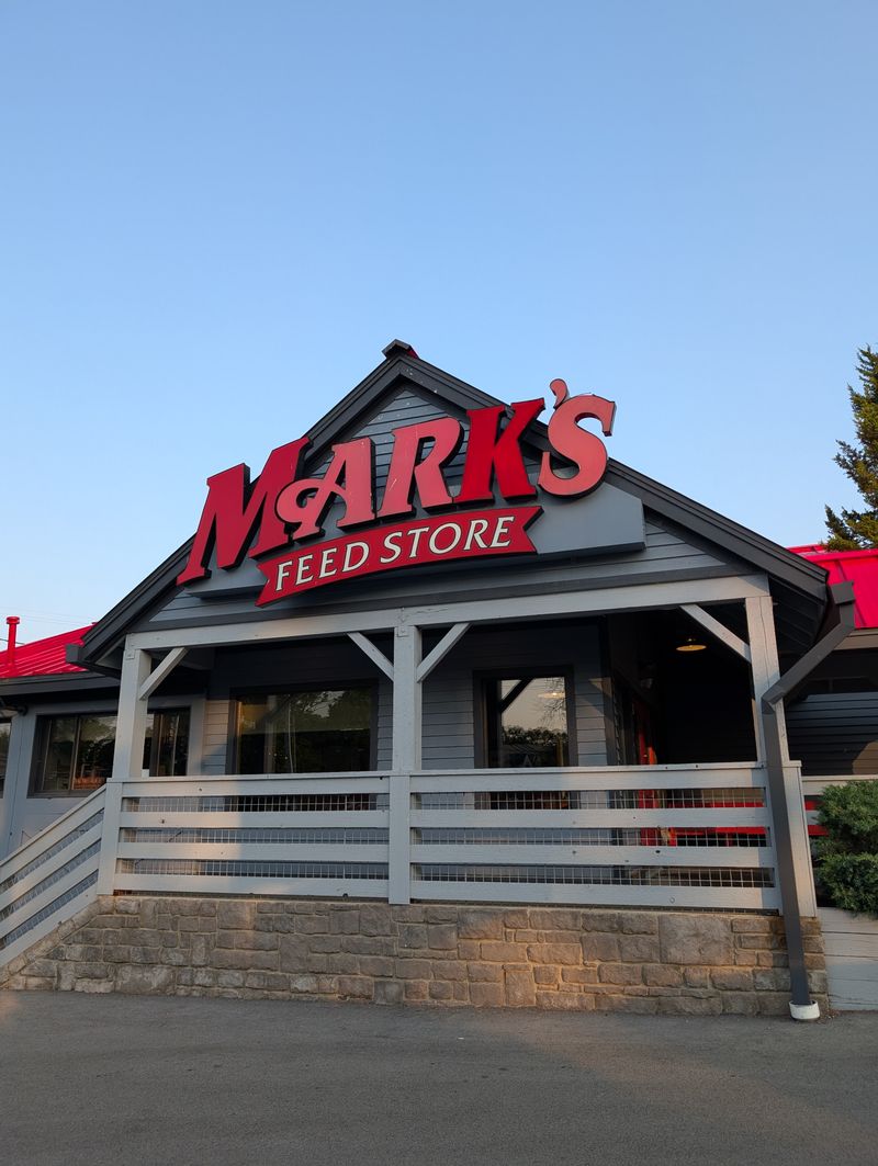 Mark’s Feed Store – Louisville, KY