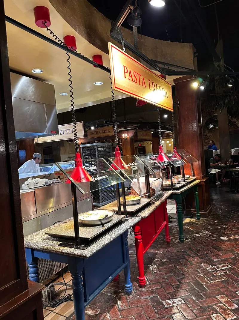 Pasta and risotto stations