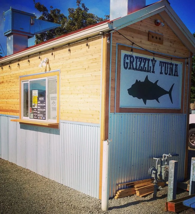 The roadside window that rewrites tuna