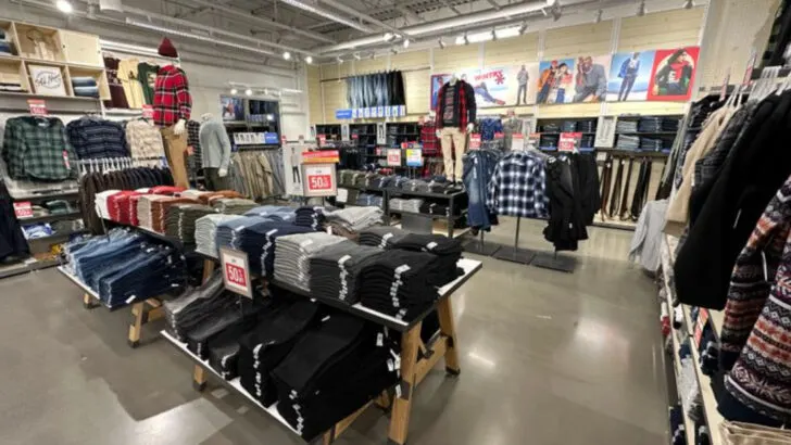 The sizable outlet center in Massachusetts that turns a single stop into a longer stay