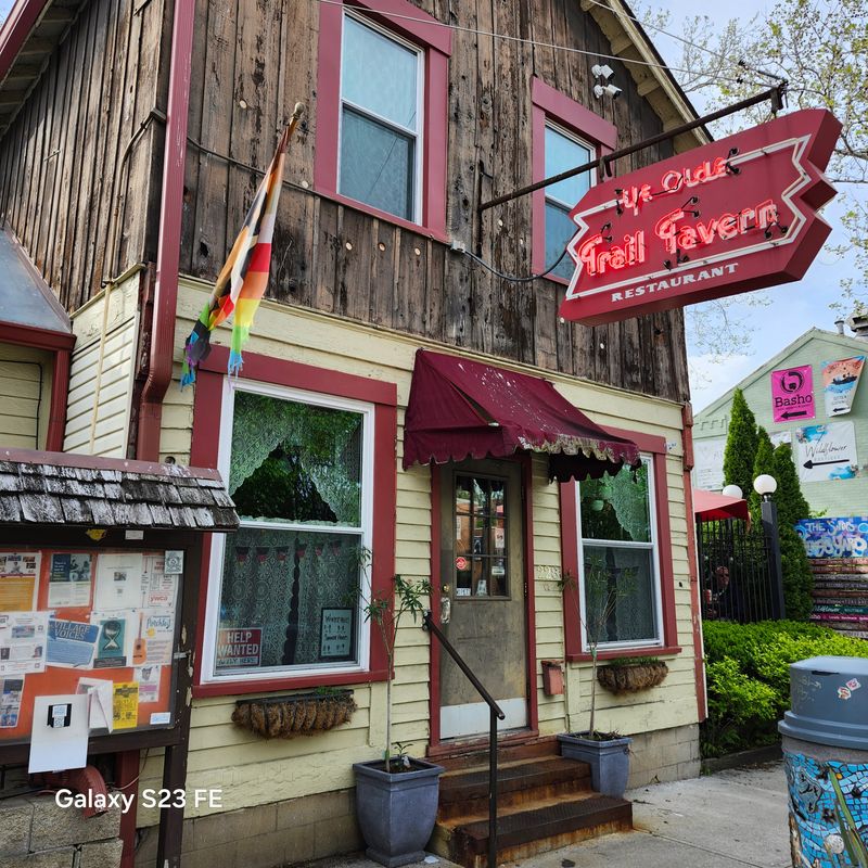 Ye Olde Trail Tavern (Yellow Springs, Ohio)