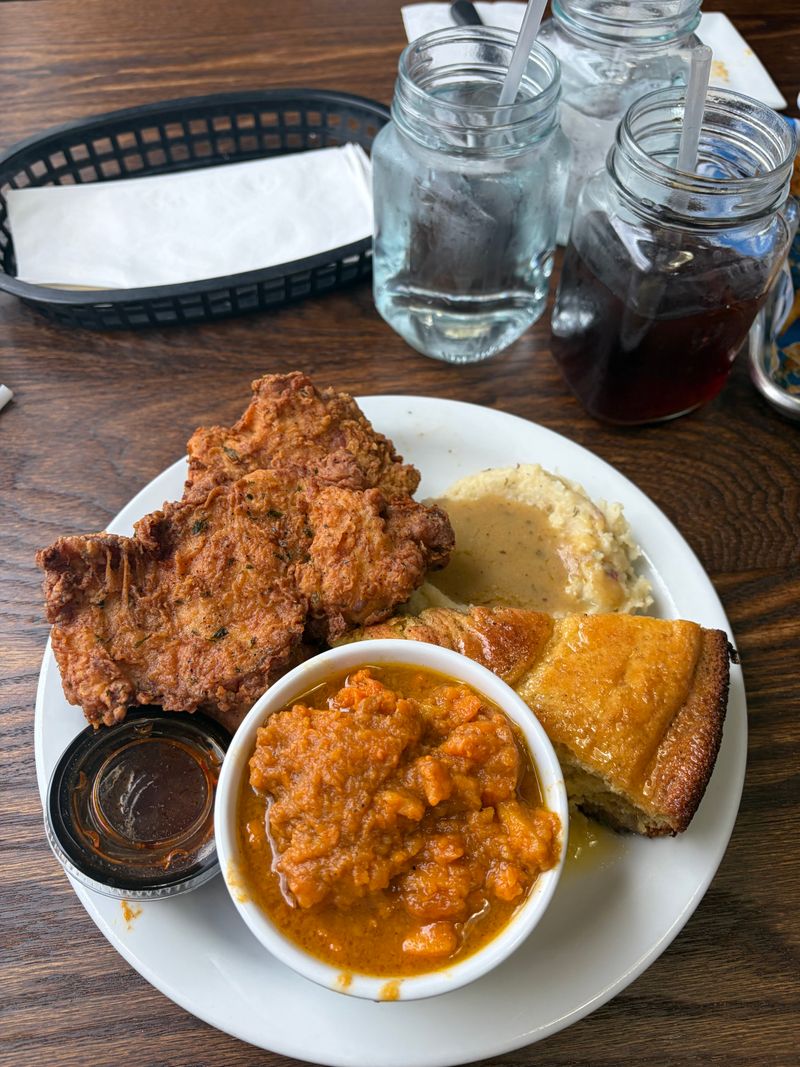 Sauce Boss Southern Kitchen, Draper