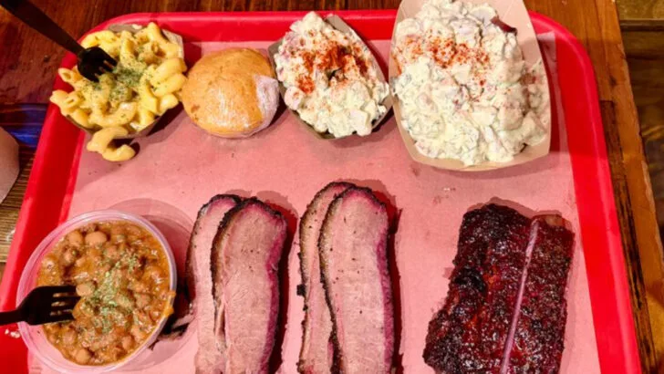 This barbecue spot in Texas serves a brisket sandwich people plan whole trips around