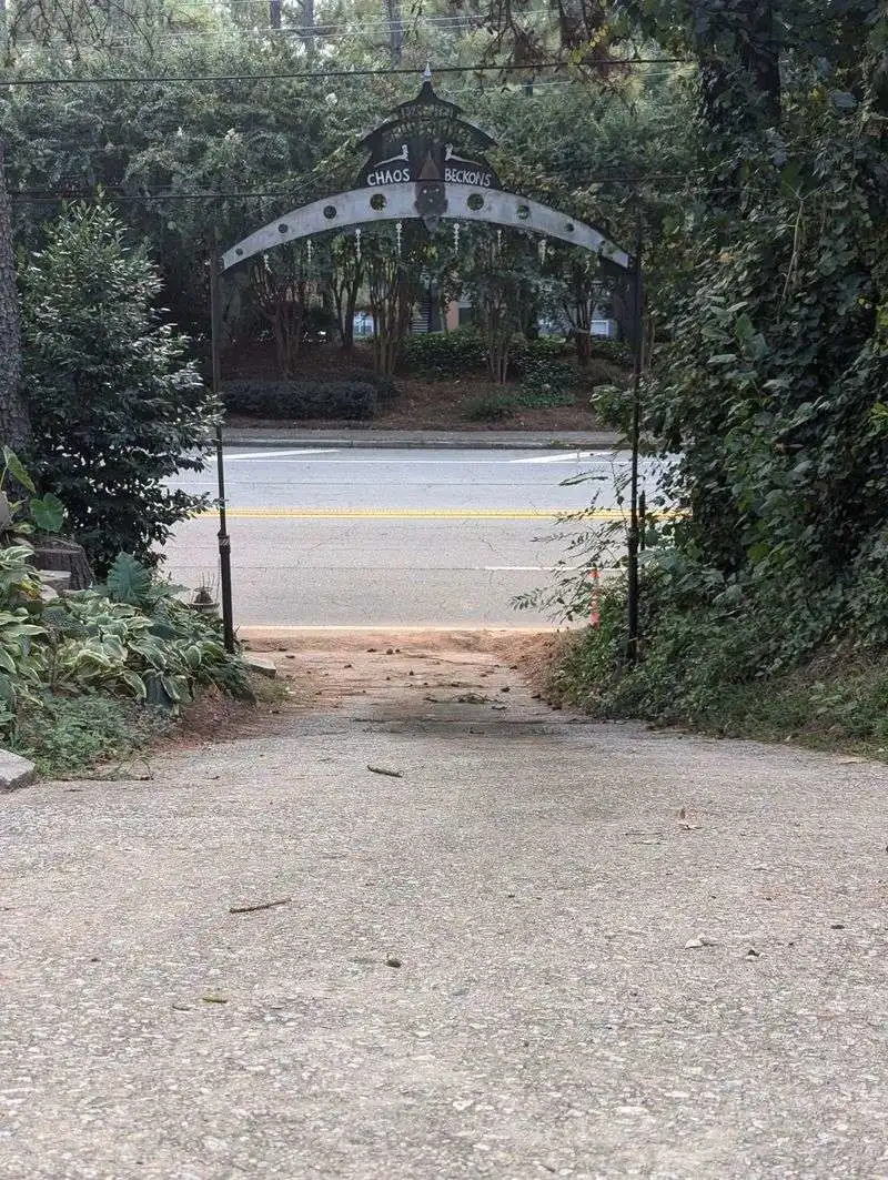 Orientation at the Gatehouse Arch