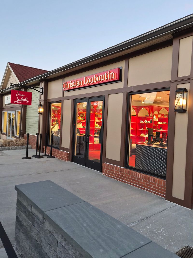 Luxury Labels Without Sticker Shock