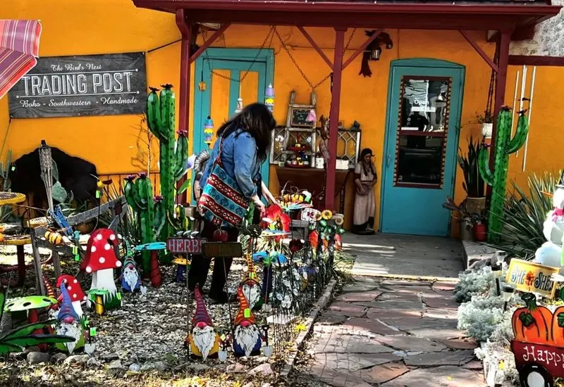 Where to Shop Without Rushing