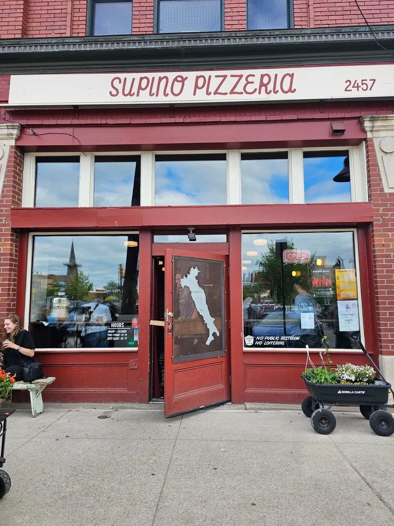Supino Pizzeria, Detroit, Michigan
