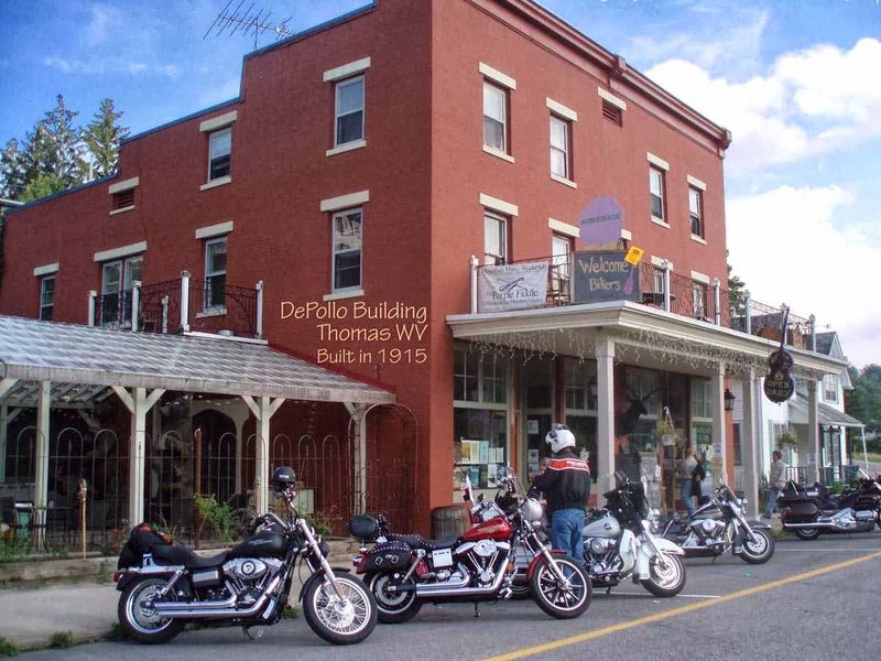 The Purple Fiddle Caf&eacute; &mdash; Thomas, WV