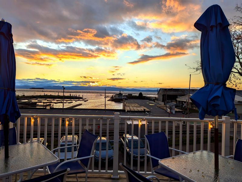 Vermont &ndash; Shanty On The Shore (Burlington)