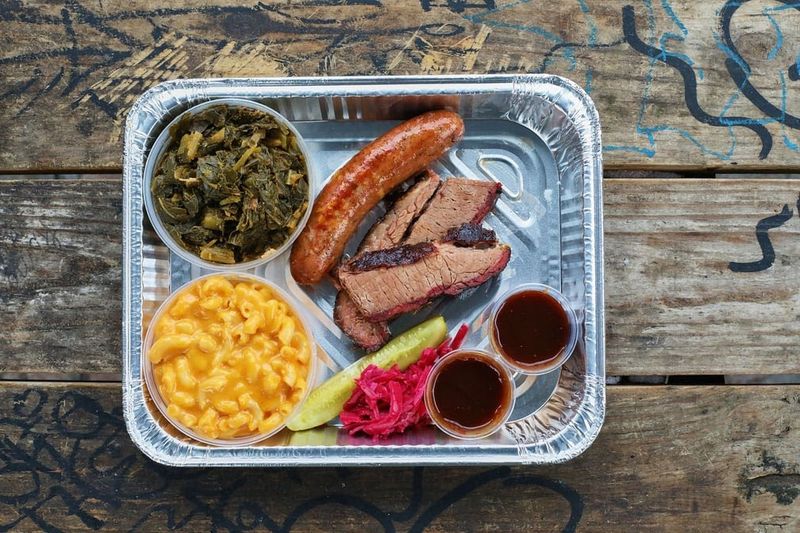 What Locals and Reviews Say