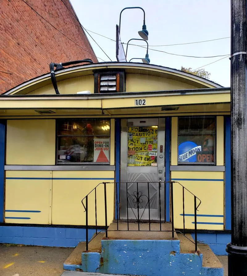 Blue Moon Diner (Gardner)