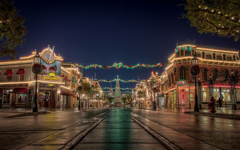 Main Street &mdash; Disneyland, CA