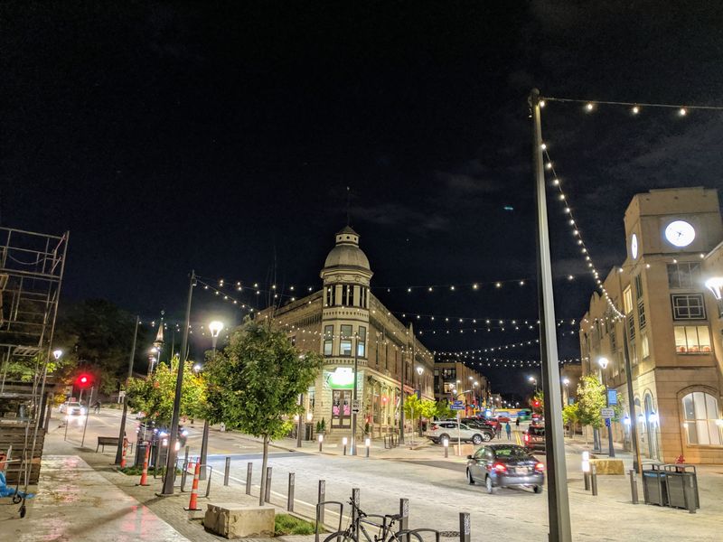 Tosa Holiday Christkindl Market &mdash; Wauwatosa