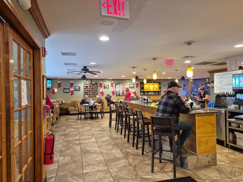 Service and vibe: what to expect