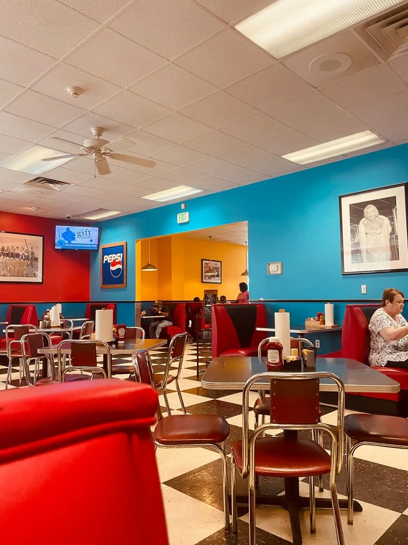 Service Style And Dining Room Vibe