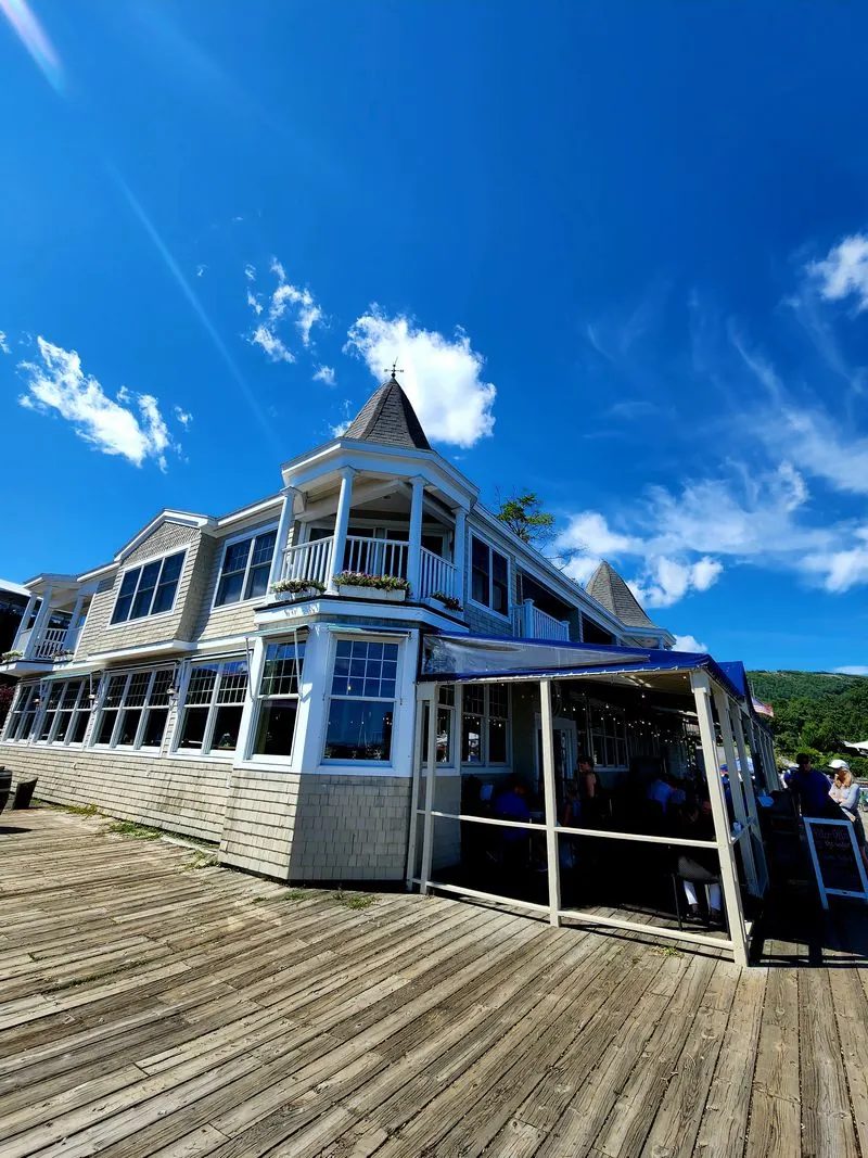 A suggested short itinerary for an early-season 48-hour stay