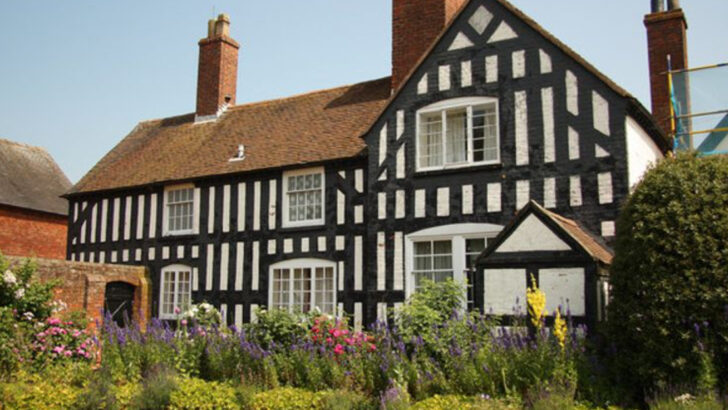 Why Locals in This New York River Hamlet Avoid Bragging About Their Peaceful Winters