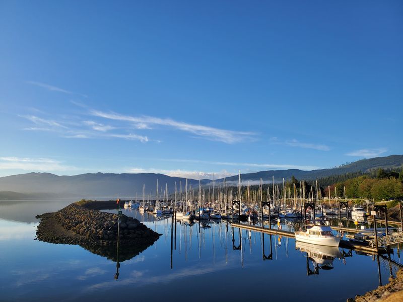 Food Stops, Trail Towns, and Overnights