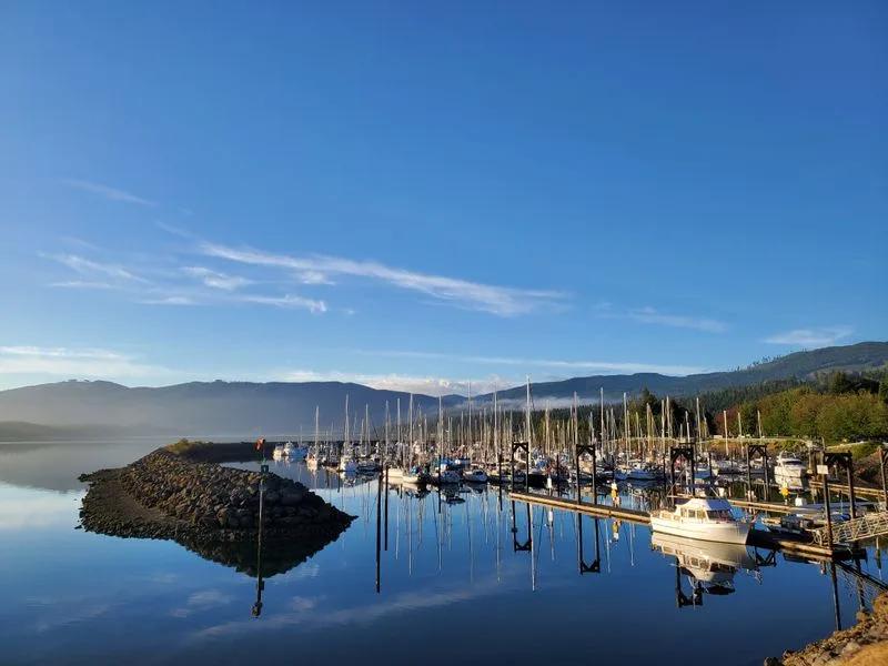 Food Stops, Trail Towns, and Overnights