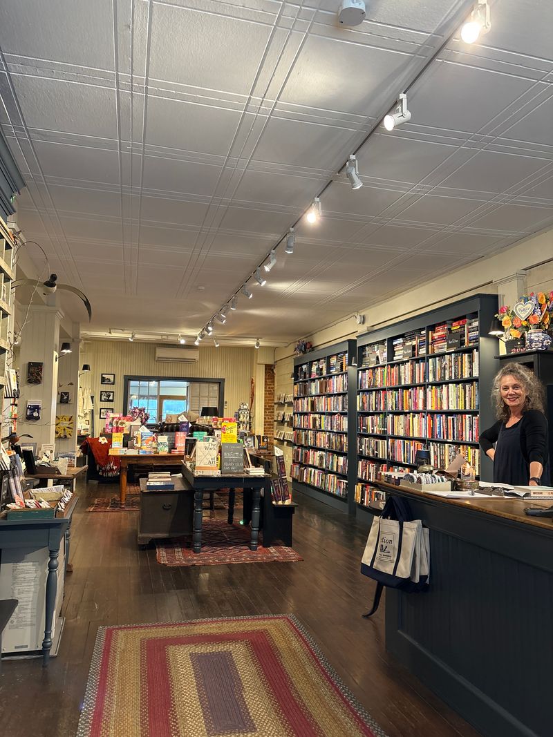 Harbor Bookshop