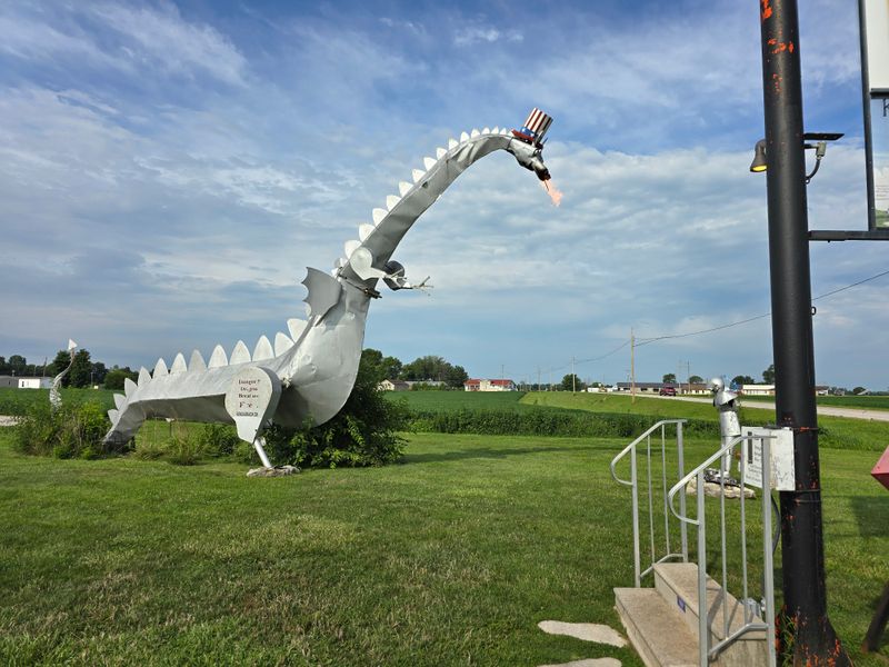 Kaskaskia Dragon - Vandalia