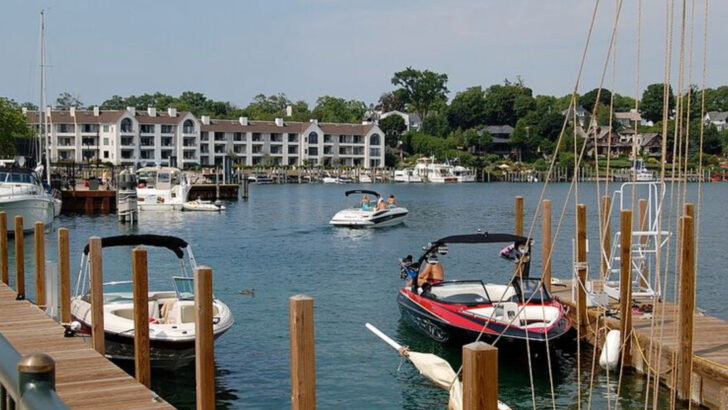 Young Families are Turning 9 Once-Sleepy Midwest Lake Towns into Busy Weekend Favorites