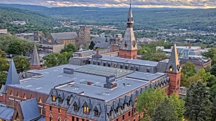 11 Small Towns in the Finger Lakes Region Worth a Weekend Trip