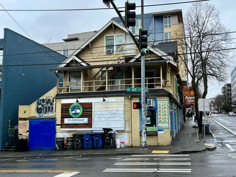 Rain City Burgers (Seattle)