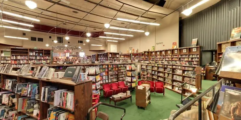 Tattered Cover Book Store & Caf&eacute; Colfax