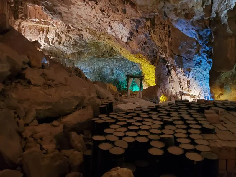 Grand Canyon Caverns & Inn &ndash; Arizona