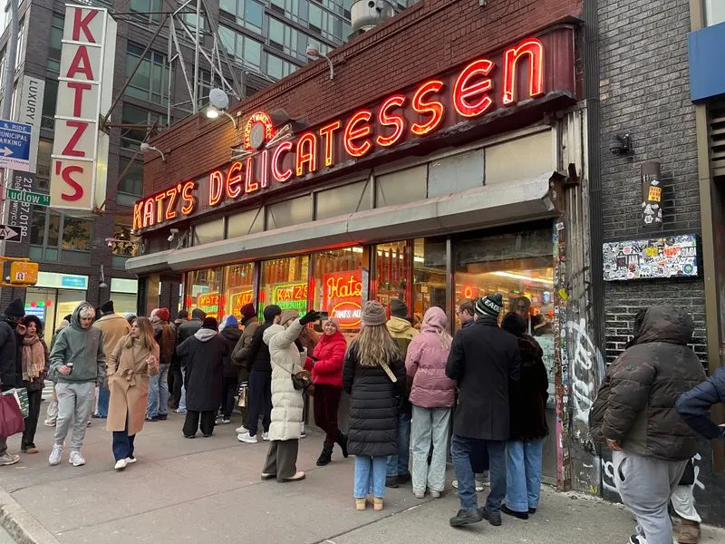 Katz&rsquo;s Delicatessen &mdash; New York City, NY