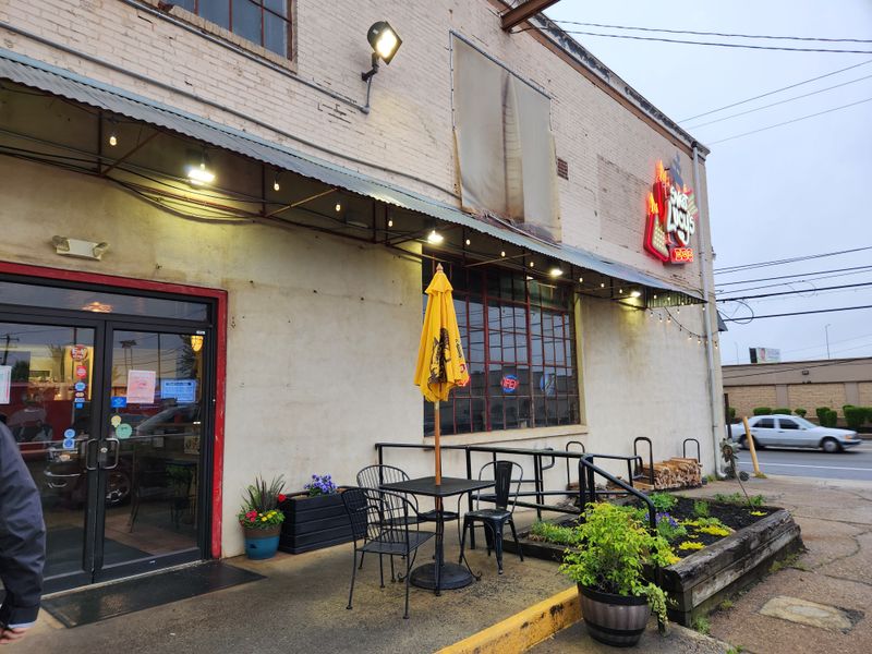 Sweet Lucy&rsquo;s Smokehouse (Philadelphia)