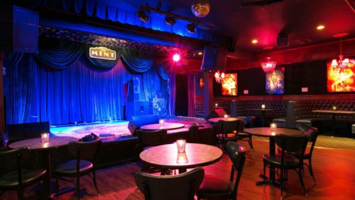 16 of the Best Karaoke Bars Across the U.S.