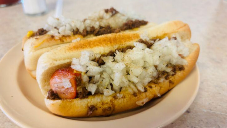 9 Unassuming Restaurants in Rhode Island Serving Breakfast People Can&rsquo;t Stop Talking About