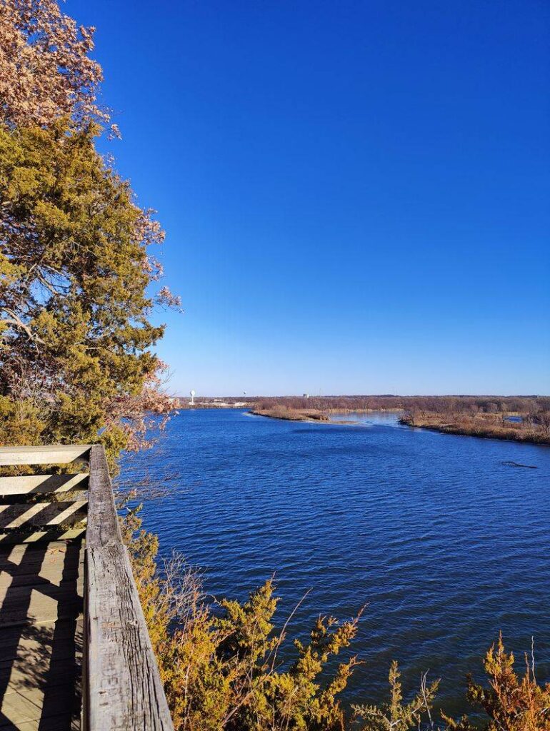 A 298-Acre Illinois State Park That Still Feels Peaceful Most Days