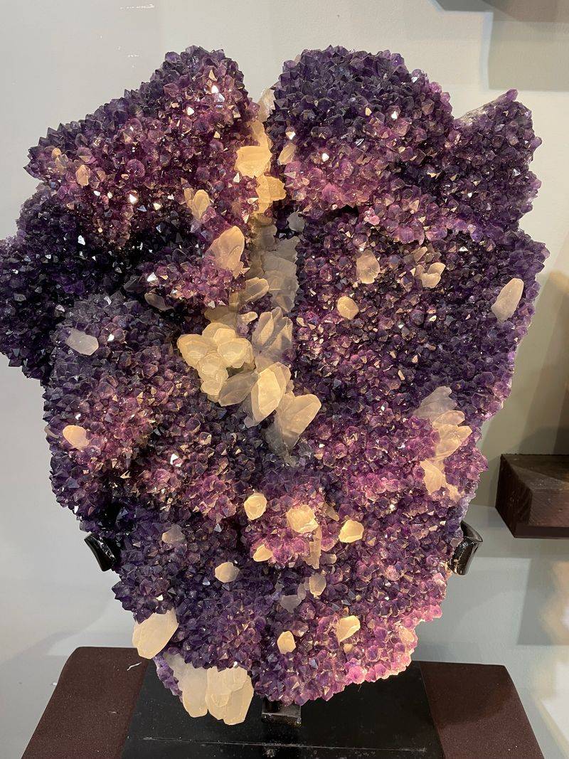 Hands On Geology: Touch Trays, Field Loupes, And Learning By Feel