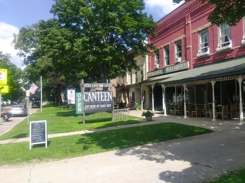 Main Street Antique Stroll