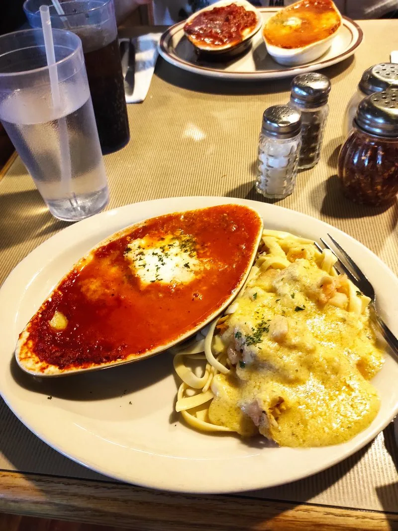 Pairing smart: drinks and simple sides that elevate pasta