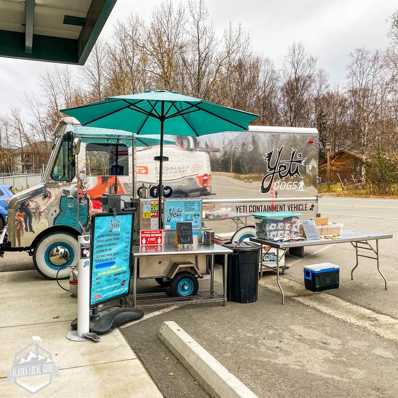 Alaska &ndash; Yeti Dogs (Anchorage)