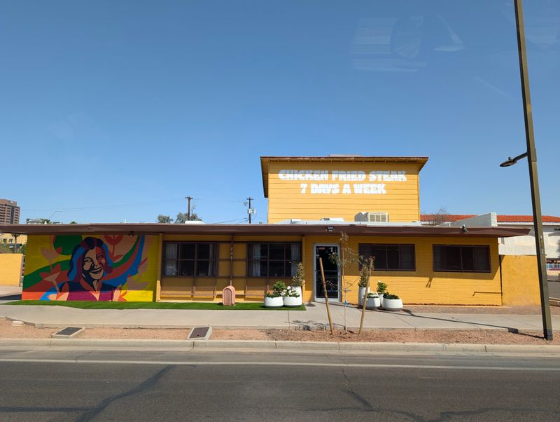 Arizona &mdash; Mrs. White&rsquo;s Golden Rule Caf&eacute; (Phoenix)