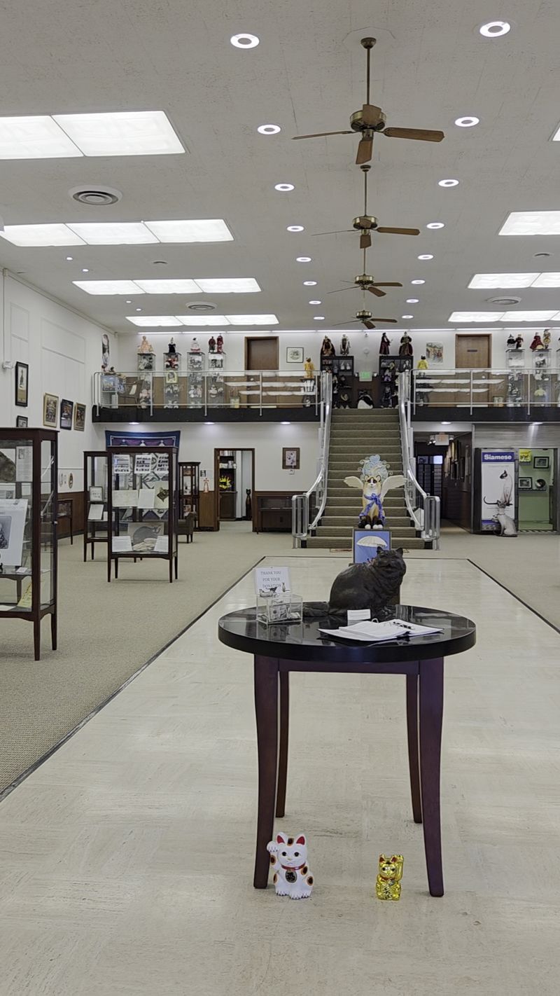 Planning your visit: hours, tickets, and expectations