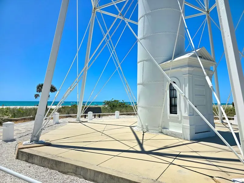 Planning your visit: hours, access, and etiquette