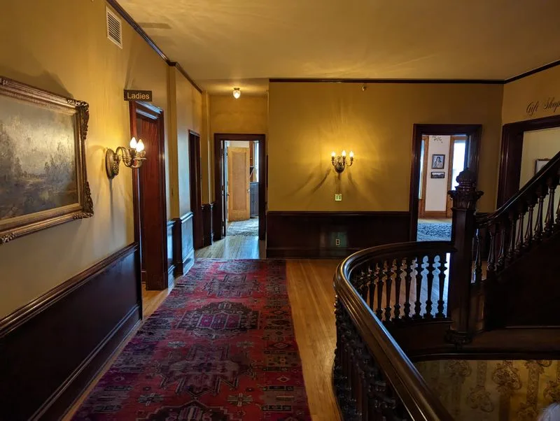 Guided tours: what to expect and how to book