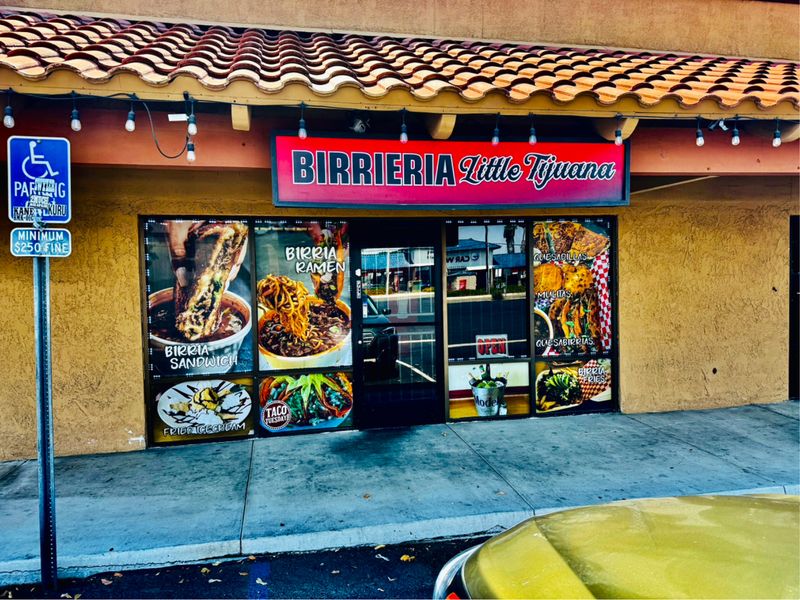 California &ndash; Birrieria Little Tijuana (Riverside)