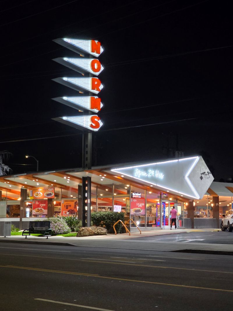California – Norms Restaurant – Los Angeles