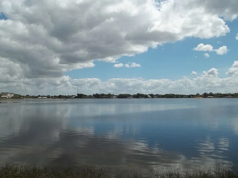 Kayak routes that trace the town&rsquo;s graceful curve