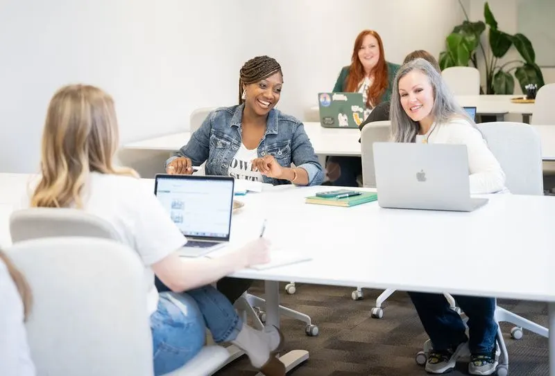 Job market, remote work, and coworking