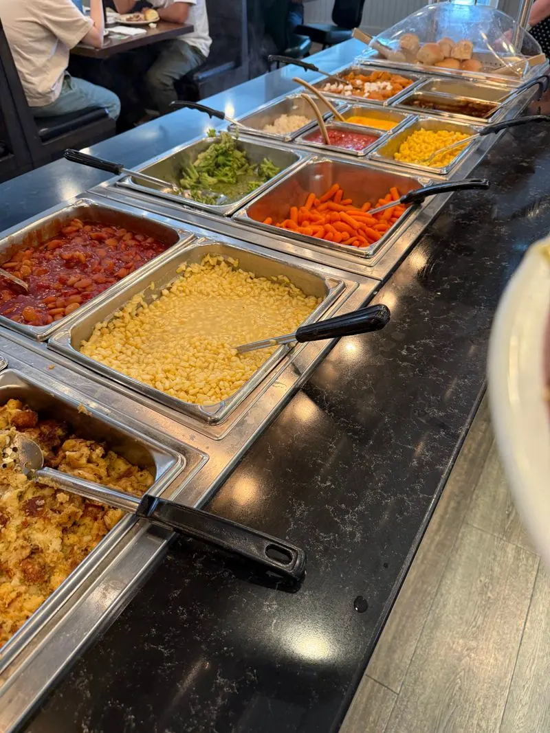 Buffet layout and flow