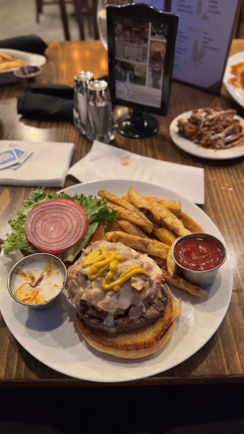 What to order: pub favorites and hearty plates